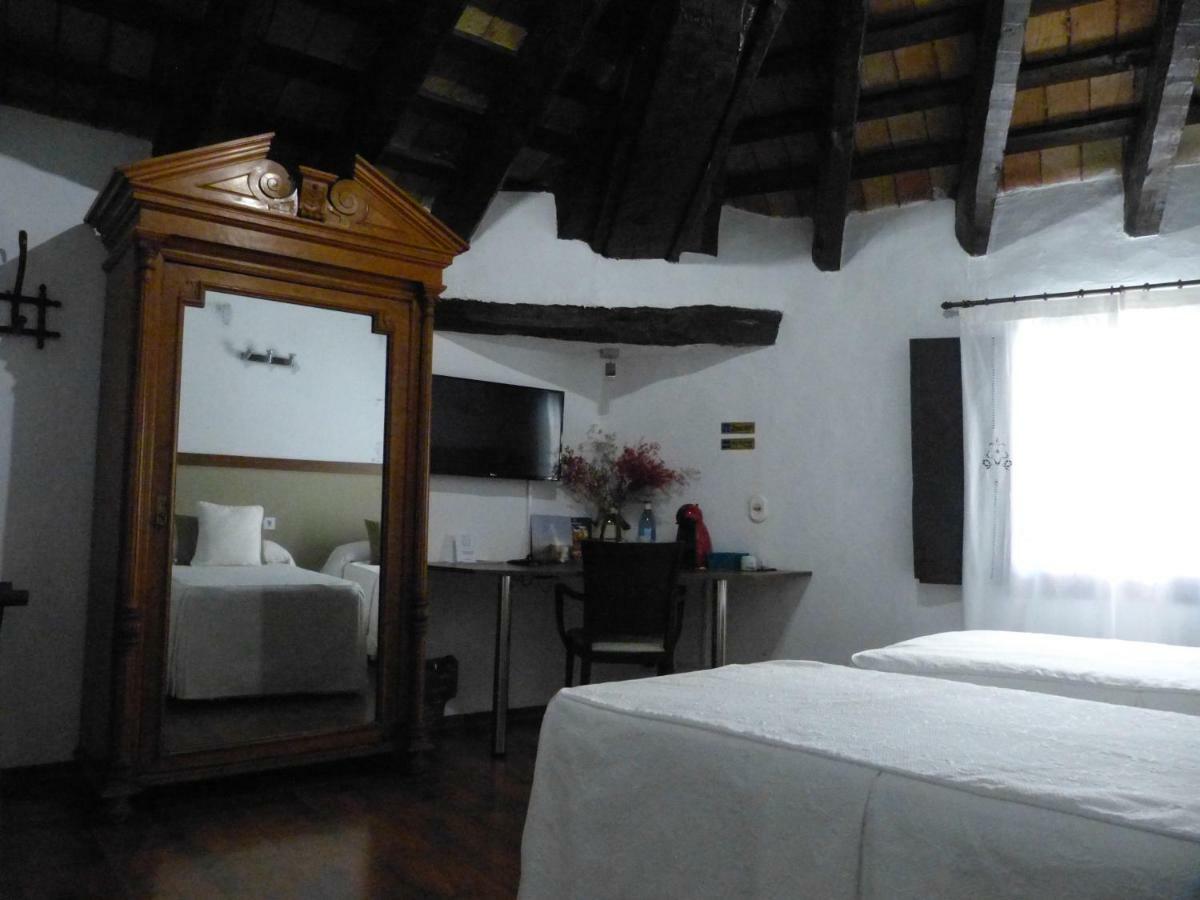 Hotel Del Arbol Шатіва Екстер'єр фото