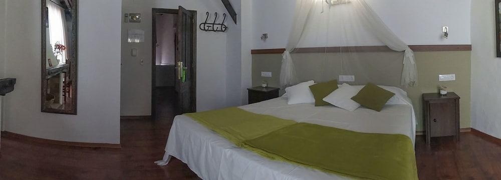 Hotel Del Arbol Шатіва Екстер'єр фото